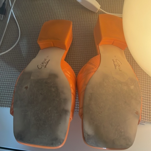 Circus Orange Patent Slides - Picture 4 of 7